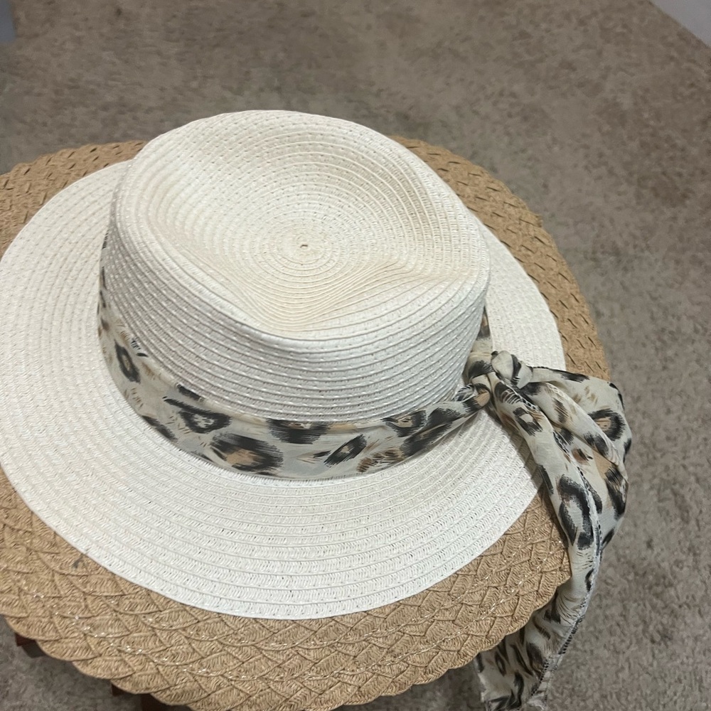 Beach hat
